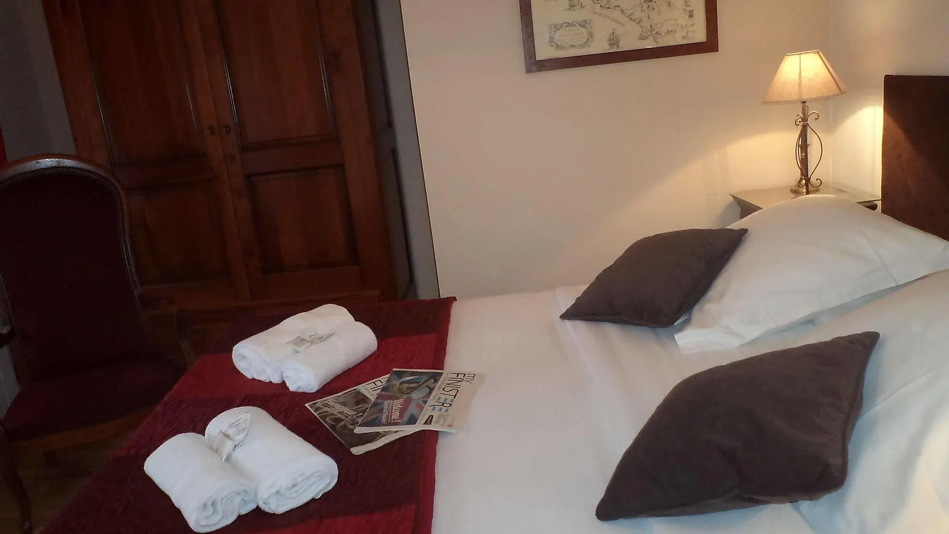 La Ferme De Kerraoul Bed and Breakfast Combrit Bed & Breakfast